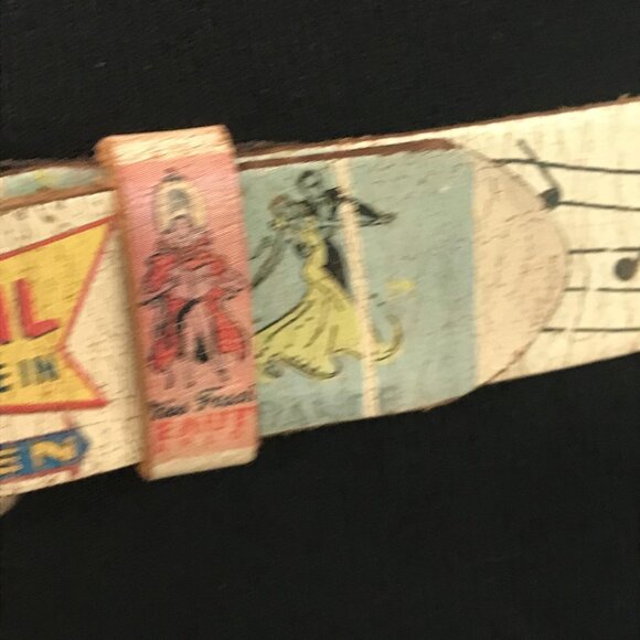 Fossil Belt Womens Small SZ 32 Multicolor Y2K Drive-In Motel Music Notes Leather - Picture 3 of 10